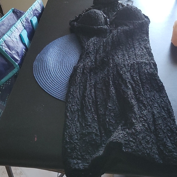 Evening dress - Picture 4 of 4